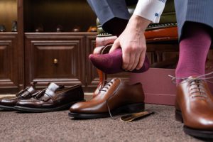 Enge unbequeme Schuhe wieder bequem machen - Tipps und Tricks
